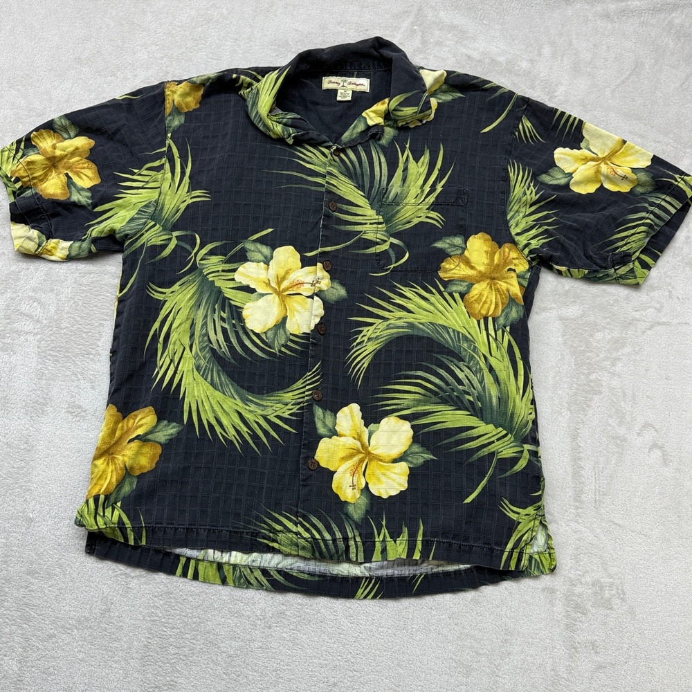 VTG Tommy Bahama Hawaiian Shirt Mens Medium Black Silk Floral Tropical Button Up